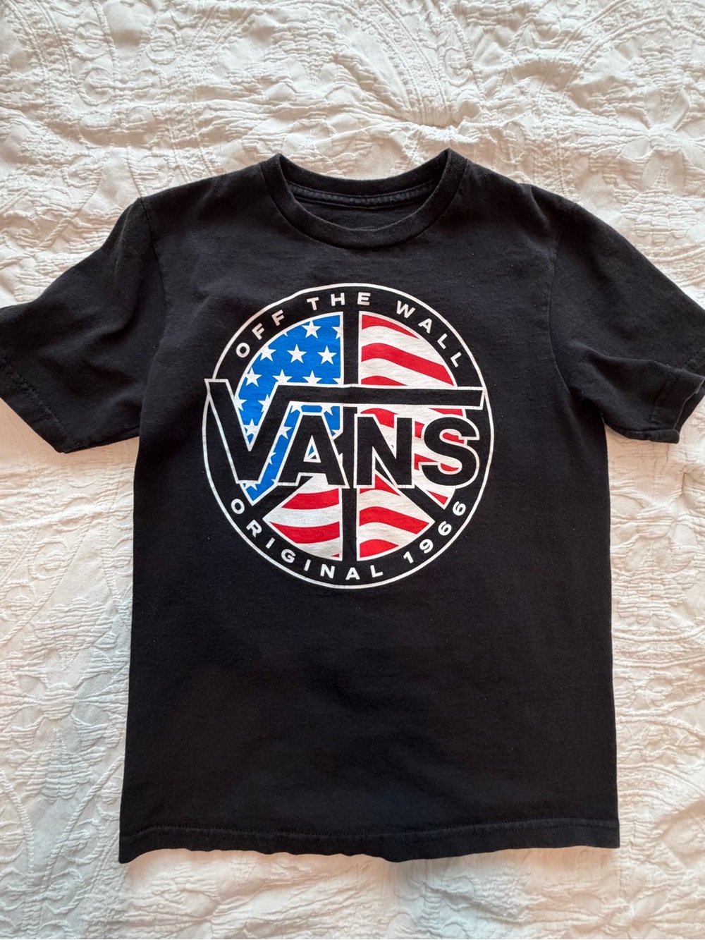2 for$6✨Vans Black American Flag Logo Tee, Size S (Age 8)